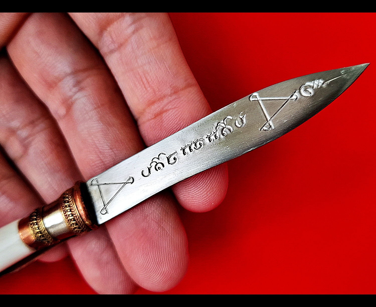 มีดหมอ ปลอกฝักกระดูก ยันต์หนุนเสริมดวง หลวงพ่อกวย วัดโฆสิตาราม(วัดบ้านแค) จ.ชัยนาท ปี2564 - (สร้างน้อย 200เล่ม) ปี2564 #สร้างและปลุกเสกจากวัดโฆสิตาราม #รับประกันแท้