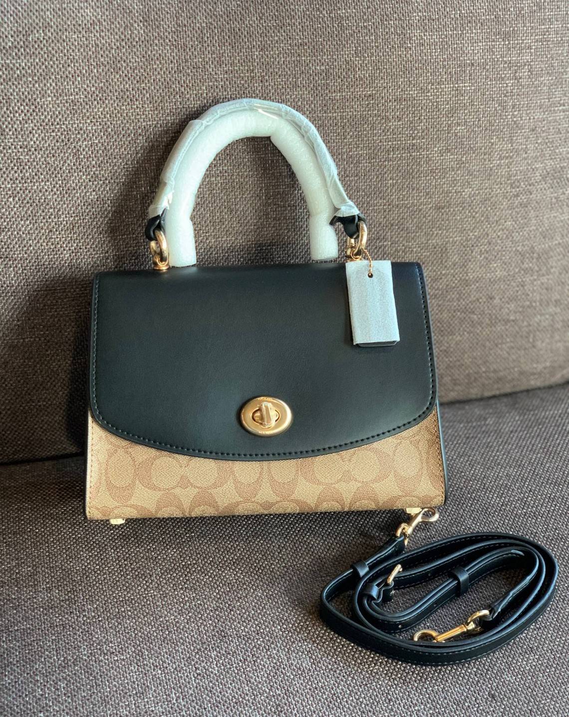 COACH TILLY TOP HANDLE SATCHEL IN SIGNATURE 76620 (แอดไลน์ก่อนสั่งซื้อ)