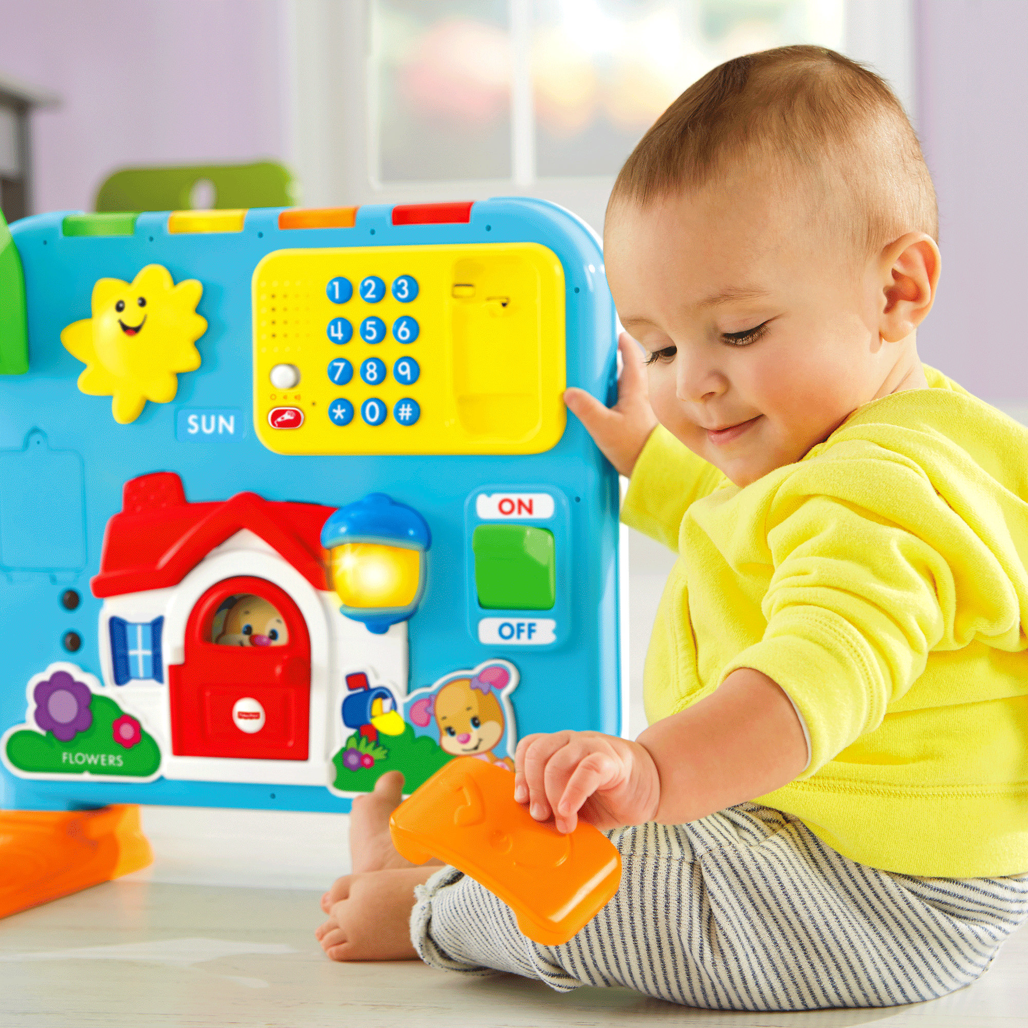 ชุดกิจกรรมเสริมพัฒนาการสำหรับเด็กเล็ก Fisher-Price Laugh & Learn Crawl-Around Learning Center