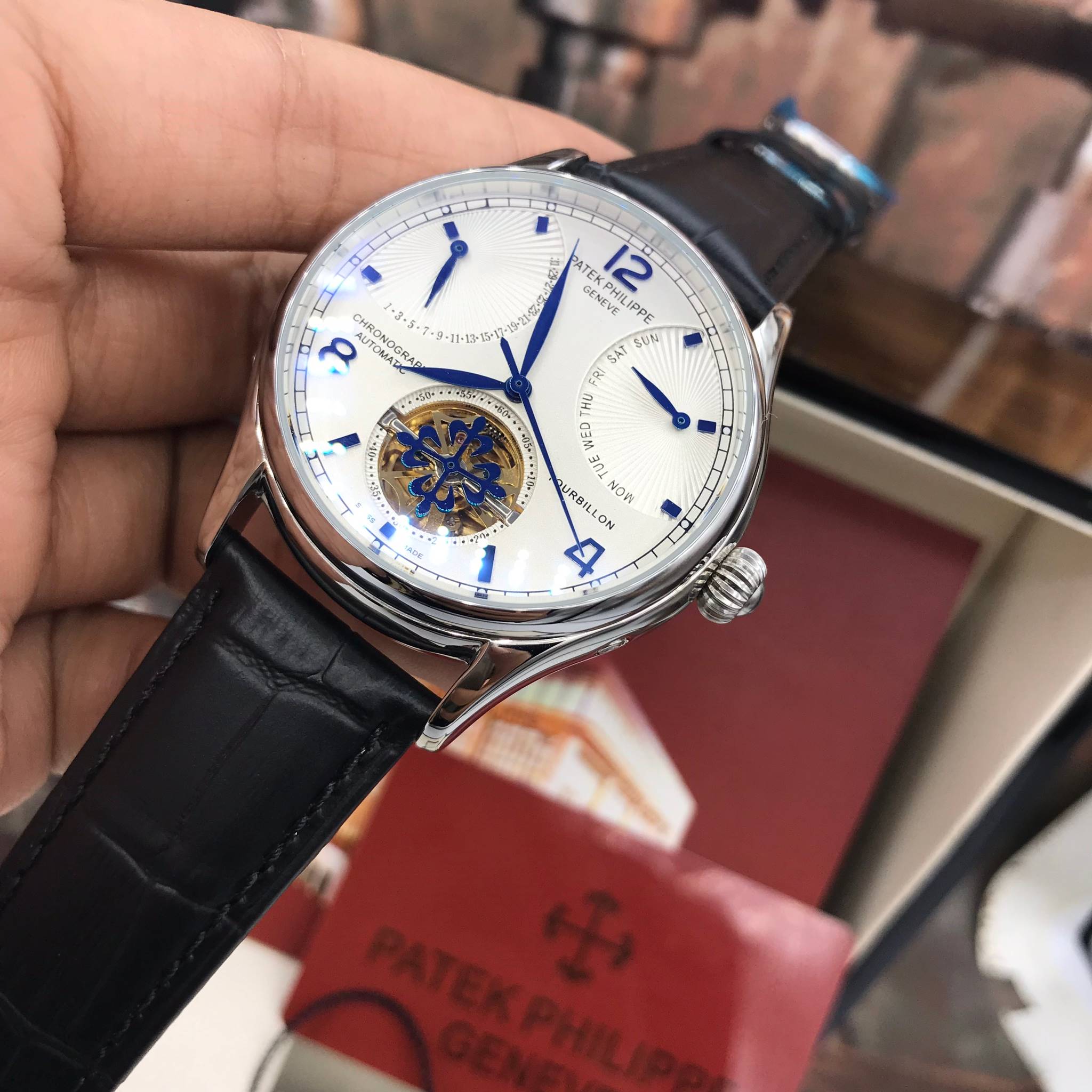 นาฬิกา Patek Philippe สีเงิน หน้าขาว งานเกรด Top Mirror Swiss