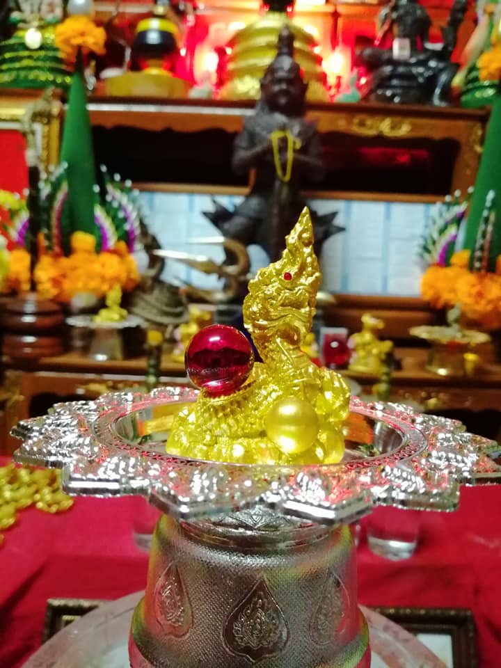 รูปหล่อ พญานาค เนื้อเรซิ่น (คุณภาพเกรดA) (ตาเพชรสีแดง) (สูง7.9ซม) (ขายปลีก ขายส่ง)