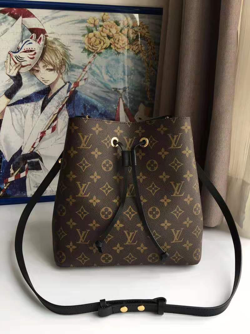 กระเป๋า lv neonoe 10 นิ้ว ขนมจีบ มีหลายสี