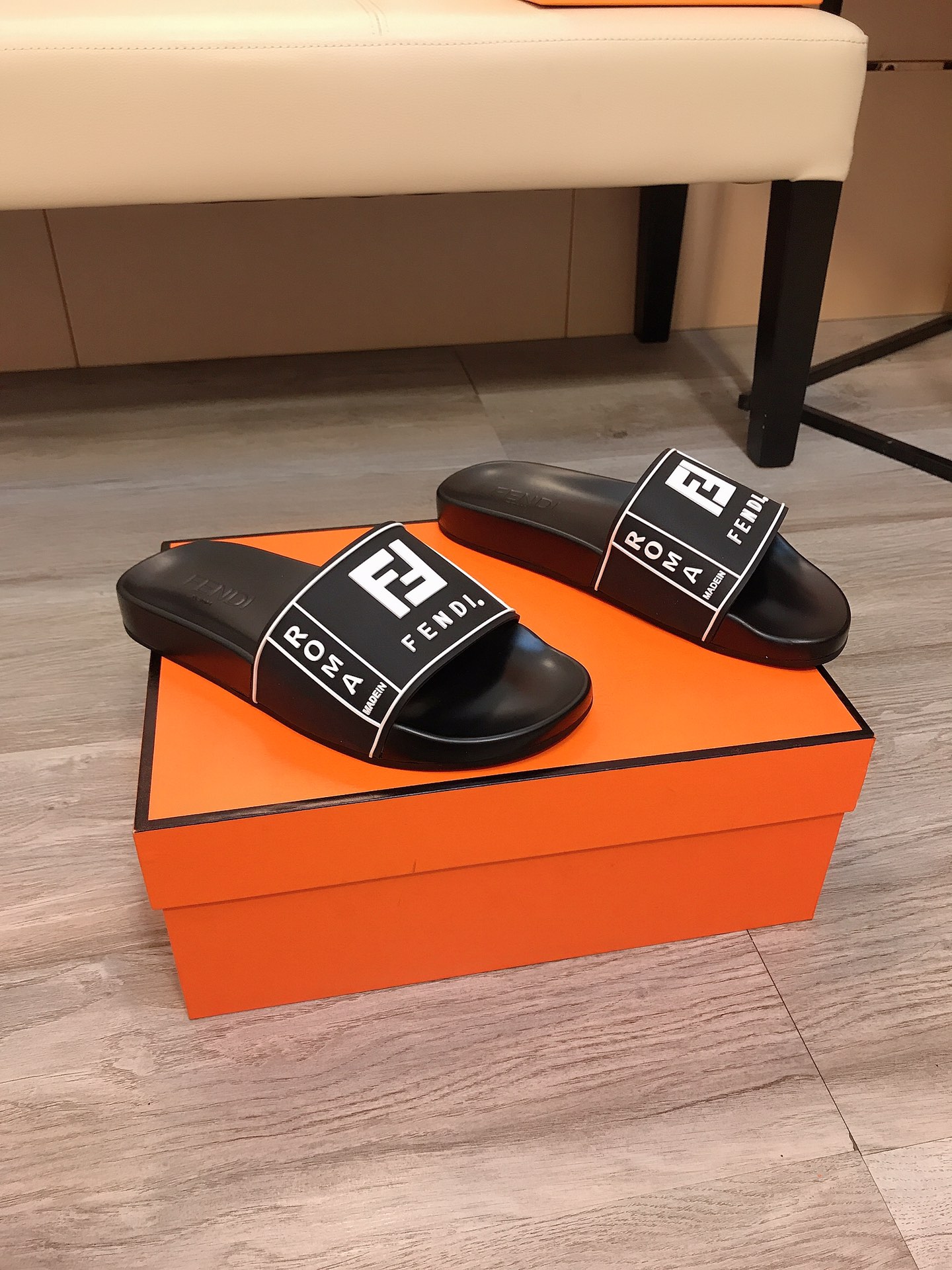 รองเท้าแตะ fd sandal ชาย มีหลายแบบกดดูเพิ่มด้านใน