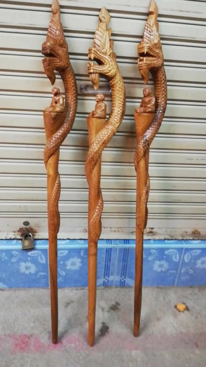 ไม้เท้า แกะสลัก หัวพญานาคปรก พระพุทธ