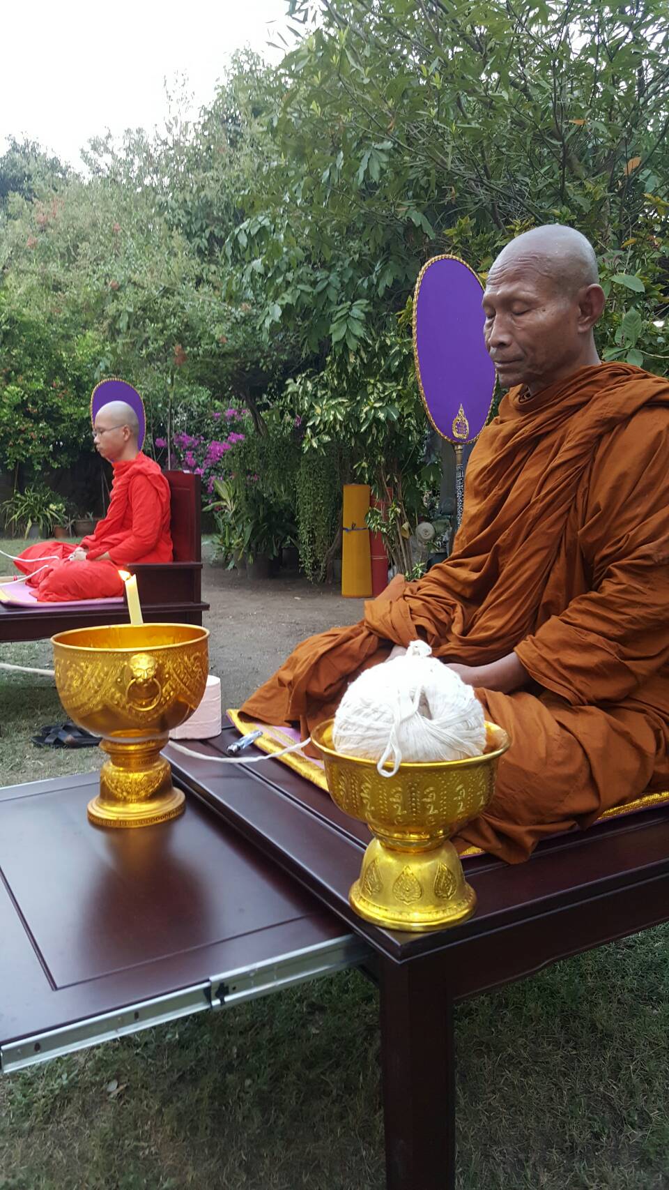 กุมารทอง อมตฤทธิ์ เนื้อทองเหลือง อุดมวลสาร ปี2559 (ขนาดตั้งบูชา หน้าตัก4นิ้ว สูง7นิ้ว) - (หลวงพ่อรักษ์ หลวงปู่ยวง ปลุกเสก)