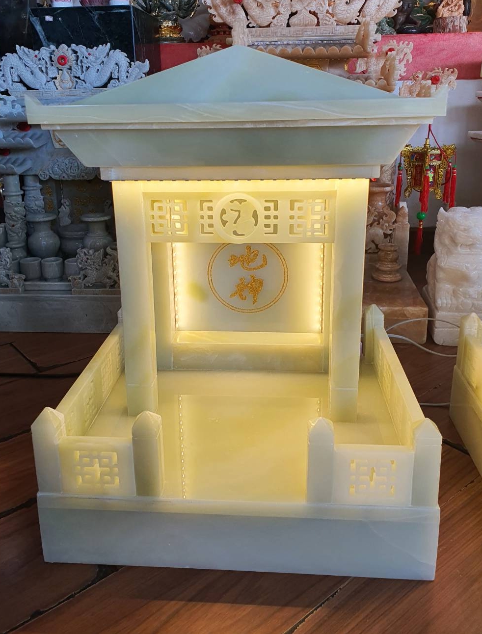 ศาลเจ้าที่ทรง modern 18นิ้ว หินเขียวปากี