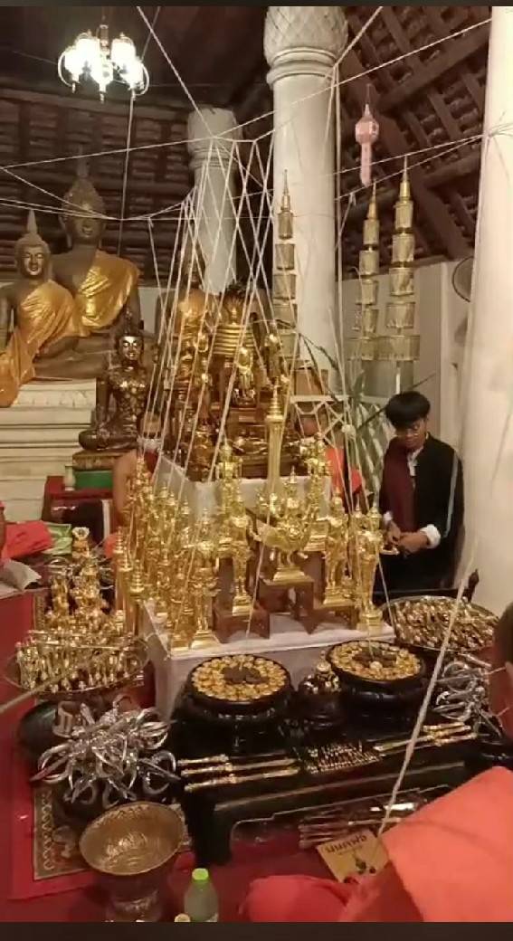 วชิราวุธ(สุดยอดอาวุธของพระอินทร์) ขนาดใหญ่ เนื้อโลหะแร่เงินยวง