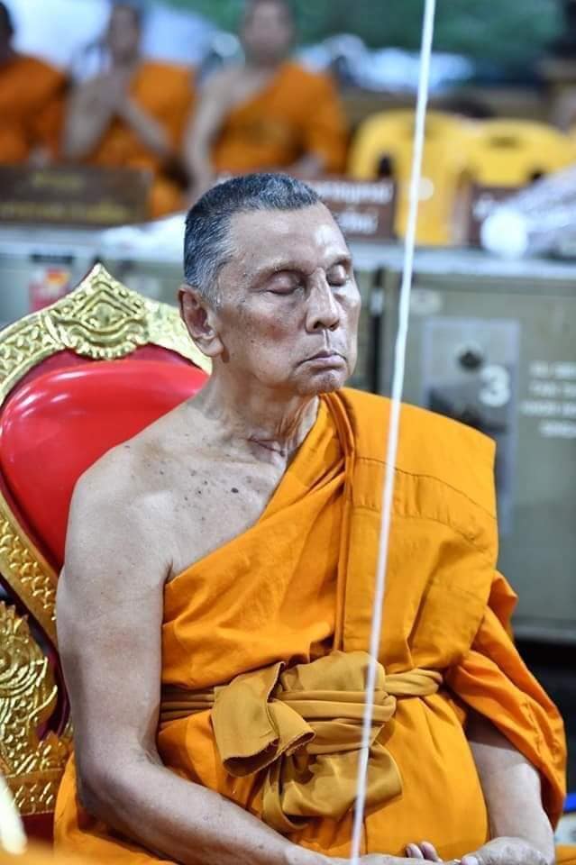 เหรียญพระราหู (พลิกชีวิตหนุนเสริมค้ำดวงชะตา ตัดเคราะห์ กลับร้ายกลายเป็นดี) รุ่น สุริยันจันทรา วัดศีรษะทอง ปี2563 #รับประกันแท้ - ครูบากฤษดา