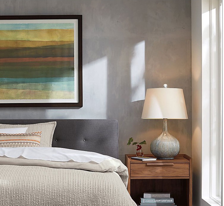 โคมไฟตั้งโต๊ะเซรามิกฐานวางโทนสีฟ้าเทาโบราณทรง Garlic bulb ร่องริ้วเส้นตรงแนวตั้ง โป๊ะผ้าโทนสีขาว [XG516]