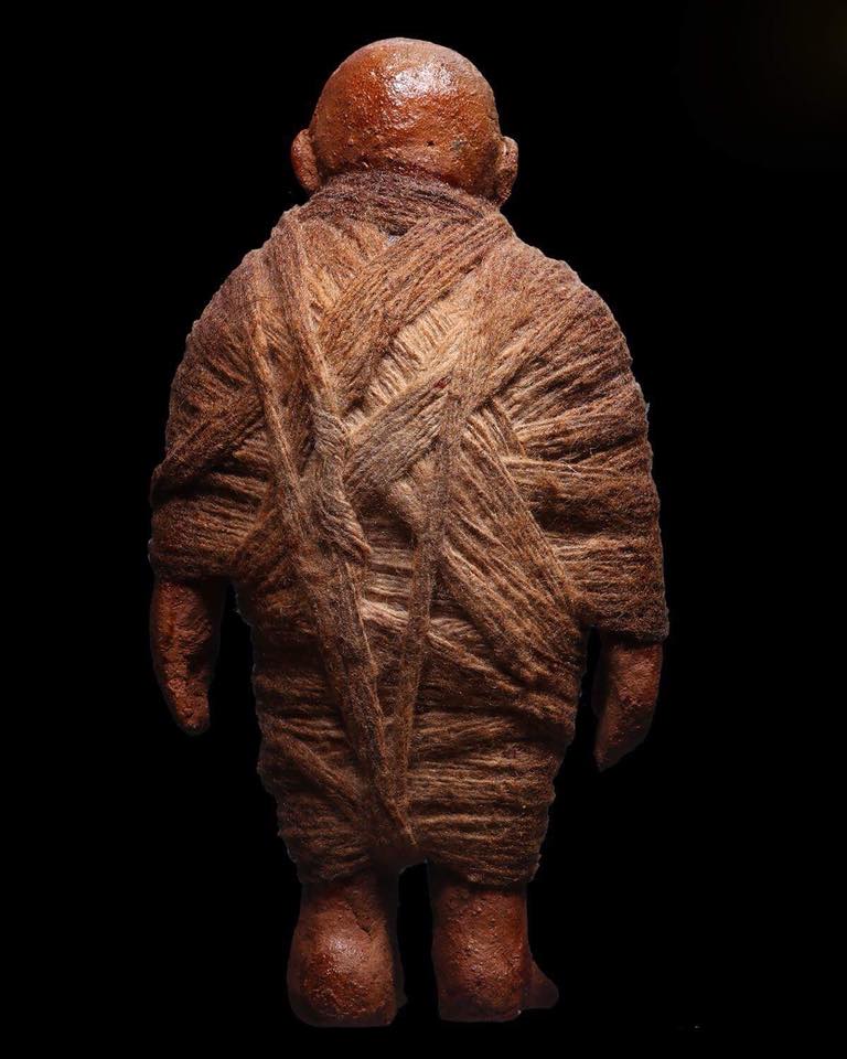 หุ่นพยนต์เพชรกล้า หลวงพ่อเณร วัดทุ่งเศรษฐี