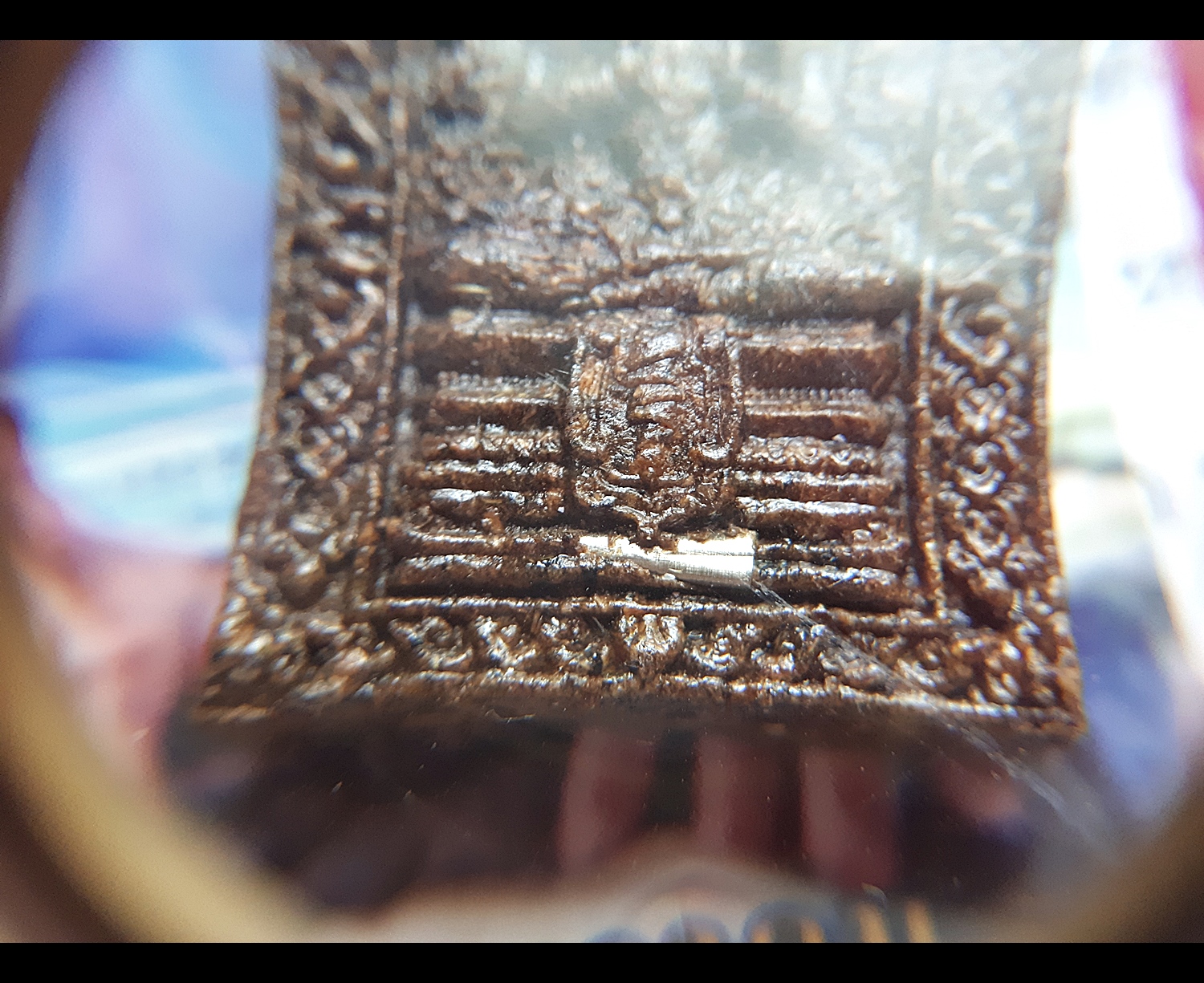 ขุนแผน มนต์พ่อเนื้อหอม พยัคฆ์ติดปีก(เพชรพญาธร) (องค์กรรมการ เนื้อผงผสมว่านต่างๆ ฝังตะกรุดสีเงิน 1ดอก) ปี2563 - ปู่จุก จอมอาคม