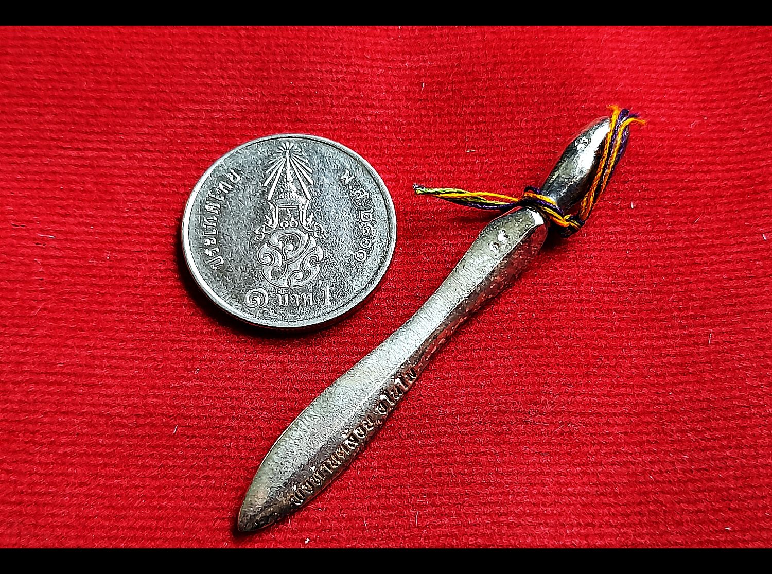 พระขรรค์ พันด้าย7สี รุ่นแรก (เนื้อ 4 กษัตริย์ เนื้อชนวน เนื้อกะไหล่ทอง เนื้อกะไหล่เงิน เนื้อกะไหล่นาก) ปี2556 (#รับประกันแท้ ตอกเลข ตอกโค็ด) - หลวงพ่อท่านคล้อย วัดภูเขาทอง พัทลุง (สายวัดเขาอ้อ)