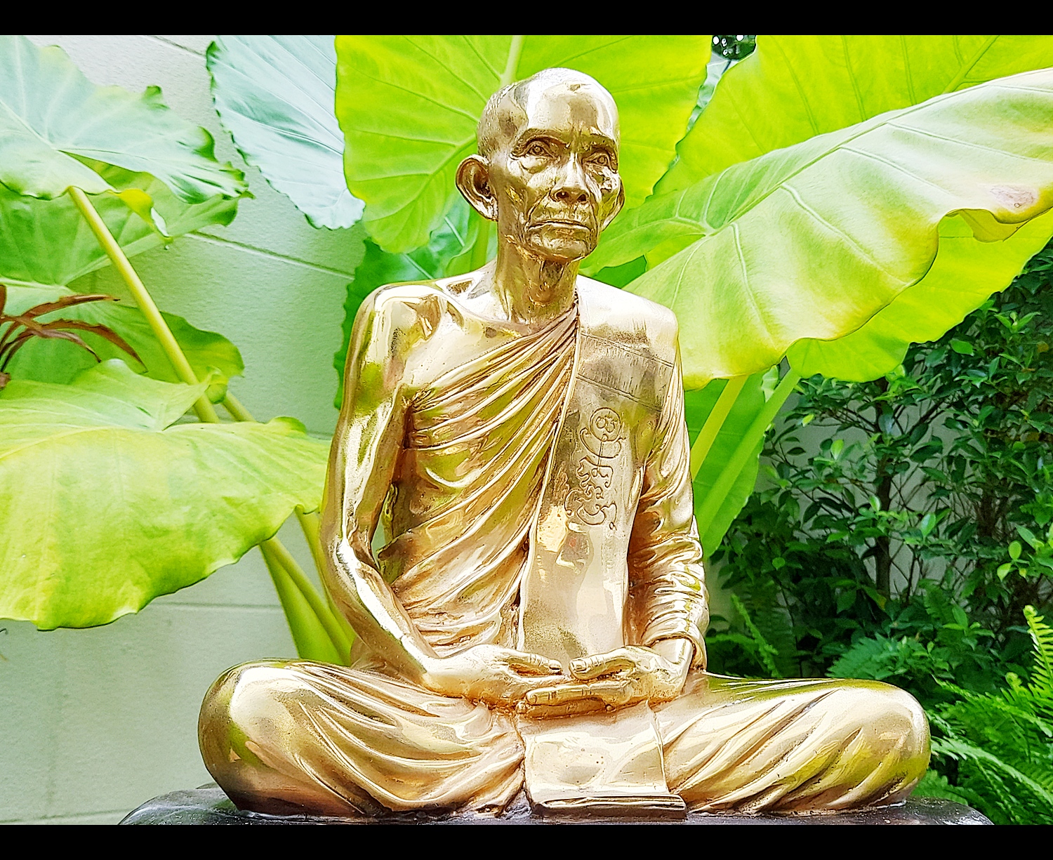 รูปหล่อ หลวงพ่อกวย วัดโฆสิตาราม(วัดบ้านแค) จ.ชัยนาท เนื้อโลหะชนวนแรงครู ปี2560 (จำนวนจัดสร้างเพียง 19องค์ ที่ระลึกชาตกาล112 ปี) - (ขนาดบูชา องค์ใหญ่(หน้าตัก12นิ้ว)) #ปลุกเสกแล้ว #รับประกันแท้