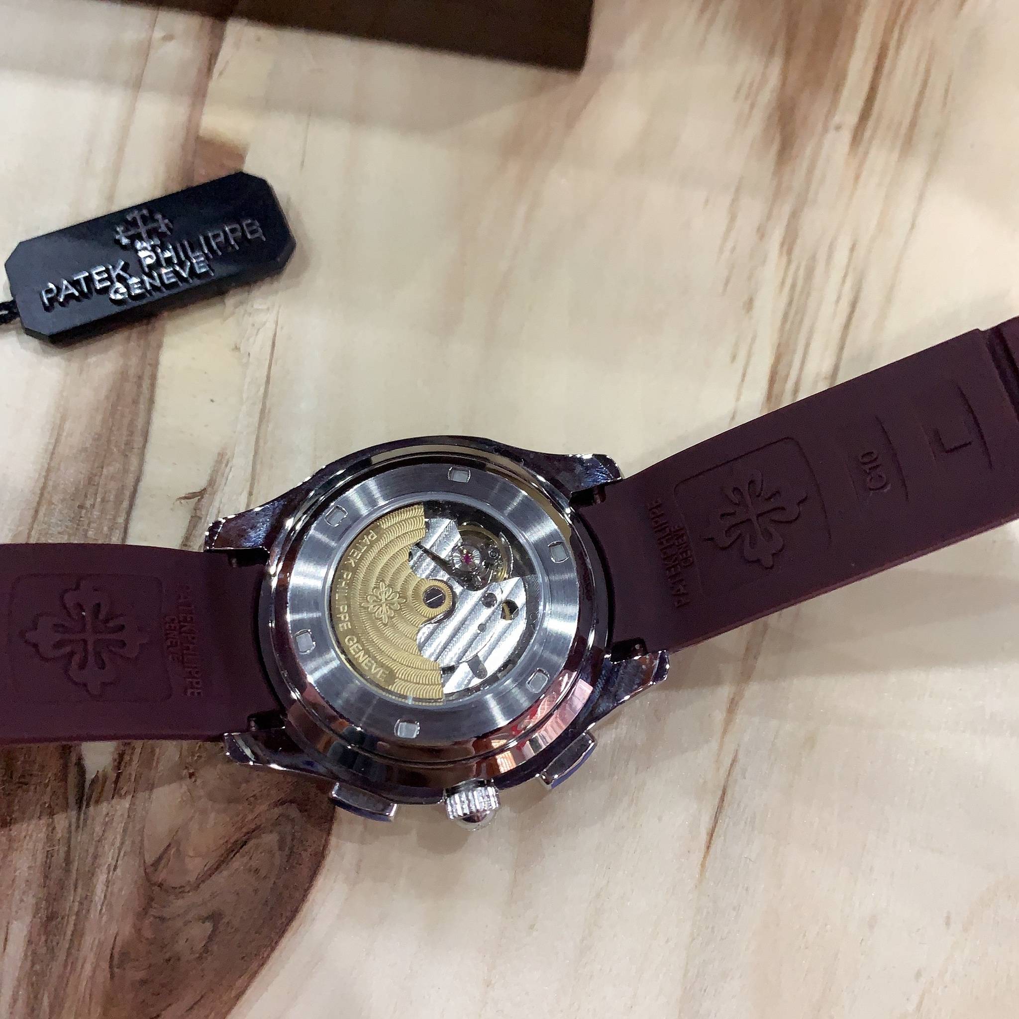 นาฬิกา Patek Philippe Aquanaut Mirror Swiss หน้าปัดน้ำตาล