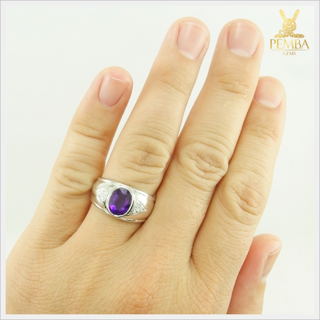 แหวนอเมทิสต์แท้ สีม่วงสด เงินแท้925 ชุบทองคำขาว ใส่โดดเด่นเต็มๆ นิ้ว