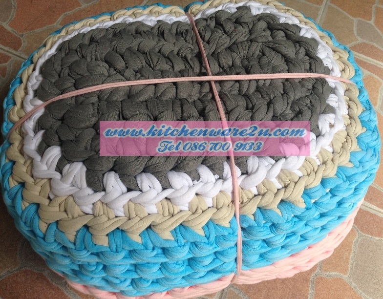 P01464 พรมเช็ดเท้า;วงรี ราคาส่งต่อ 10 ผืน: ผืนละ 18 บาท
