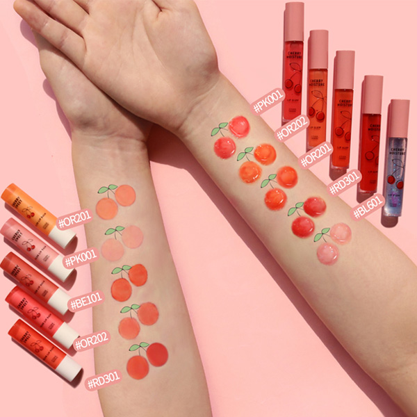 (#PK001) Etude Cherry Moisture Lip Glow 4g ลิปออยที่มาในรูปแบบลิปกรอส สีอ่อนใส ให้ประกายกับเรียวปากพร้อมกับบำรุงให้ความชุ่มชื้นจากออย 3 ชนิด