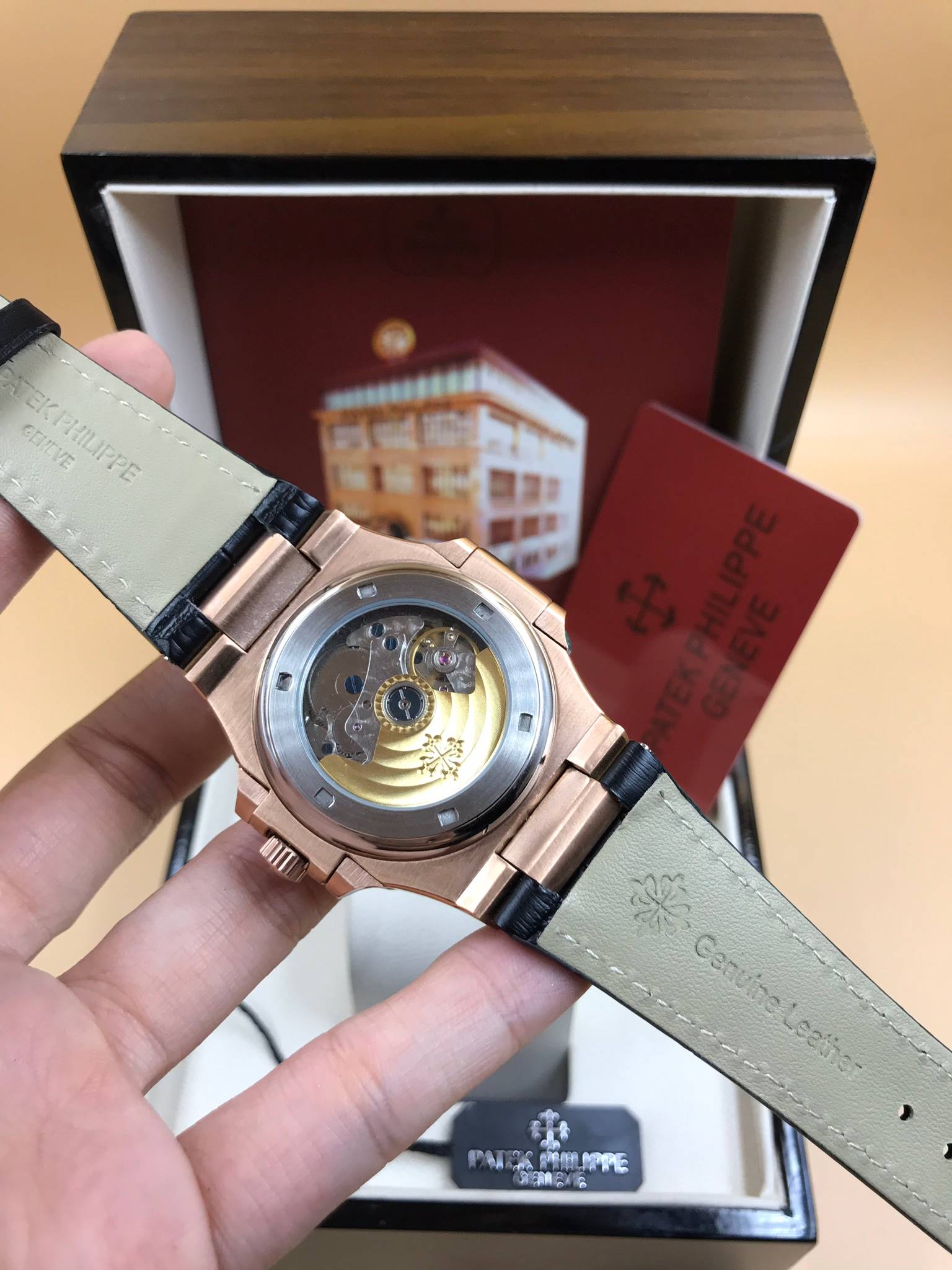 นาฬิกา Patek Philippe รุ่น Men"s Nautilus Annual Calendar งาน Mirror Swiss หน้าน้ำดำ