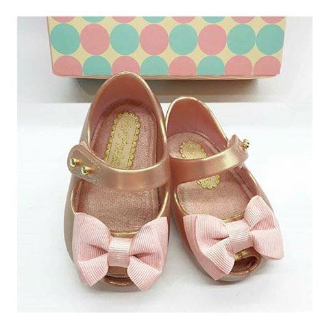 รองเท้าสุดหรูสำหรับเจ้าหญิงตัวน้อย Mini Melissa My First Mini Melissa - MASHUP! (Rose Gold)