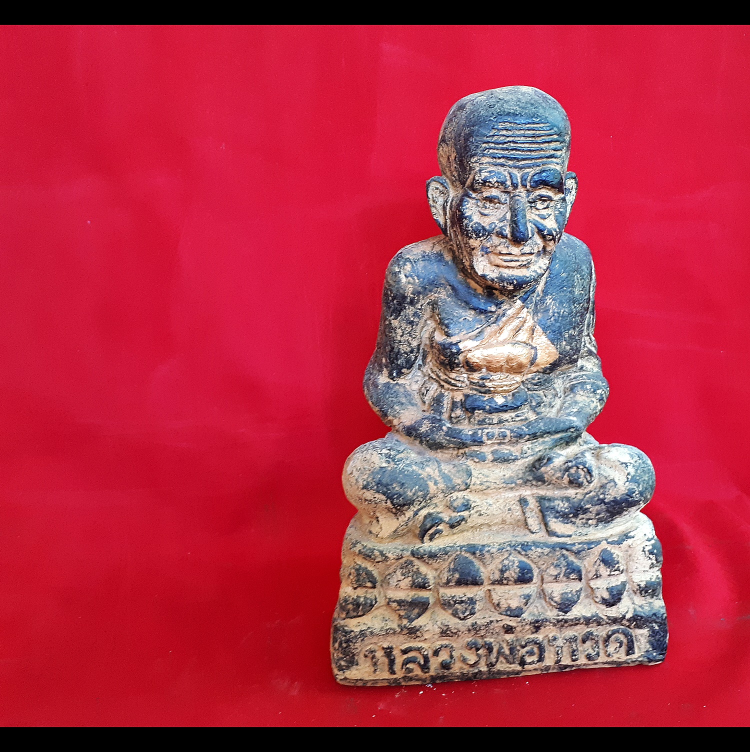 หลวงปู่ทวด หน้าตัก 9นิ้ว เนื้อหิน