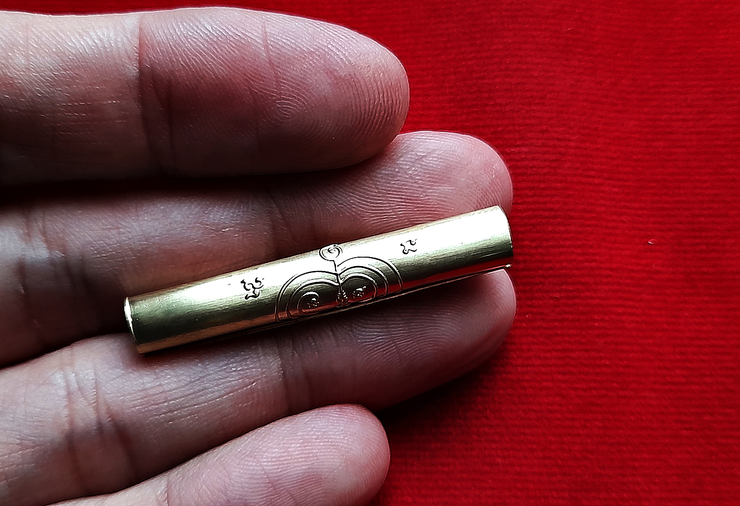 ตะกรุดเทพรัญจวน เนื้อทองเหลือง ((วิชาเสน่ห์เมตตา สายหลวงปู่ทิม วัดระหารไร่ เสน่ห์แม้แต่เทพยังทนไม่ได้) ปี2563 #รับประกันแท้