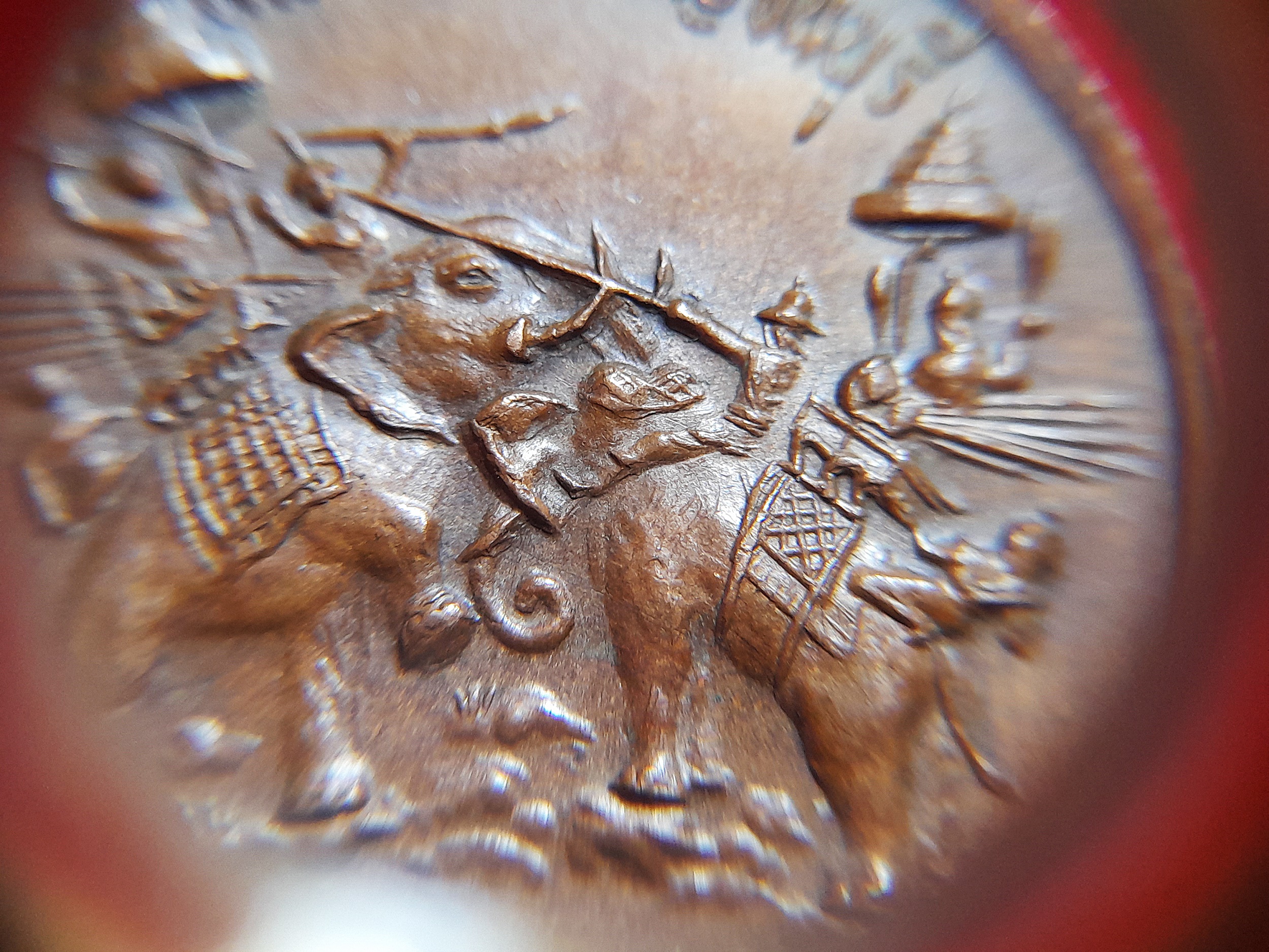 เหรียญพระพุทธ เจดีย์สามองค์ (สมาคมชาวกาญ) ปี2516 (มีลงในหนังสือวัตถุมงคลที่หลวงปู่เดินหนอิเกสาโร ปลุกเสก เล่ม1 หน้า318) #รับประกันแท้ - หลวงปู่ เดินหน อิเกสาโร