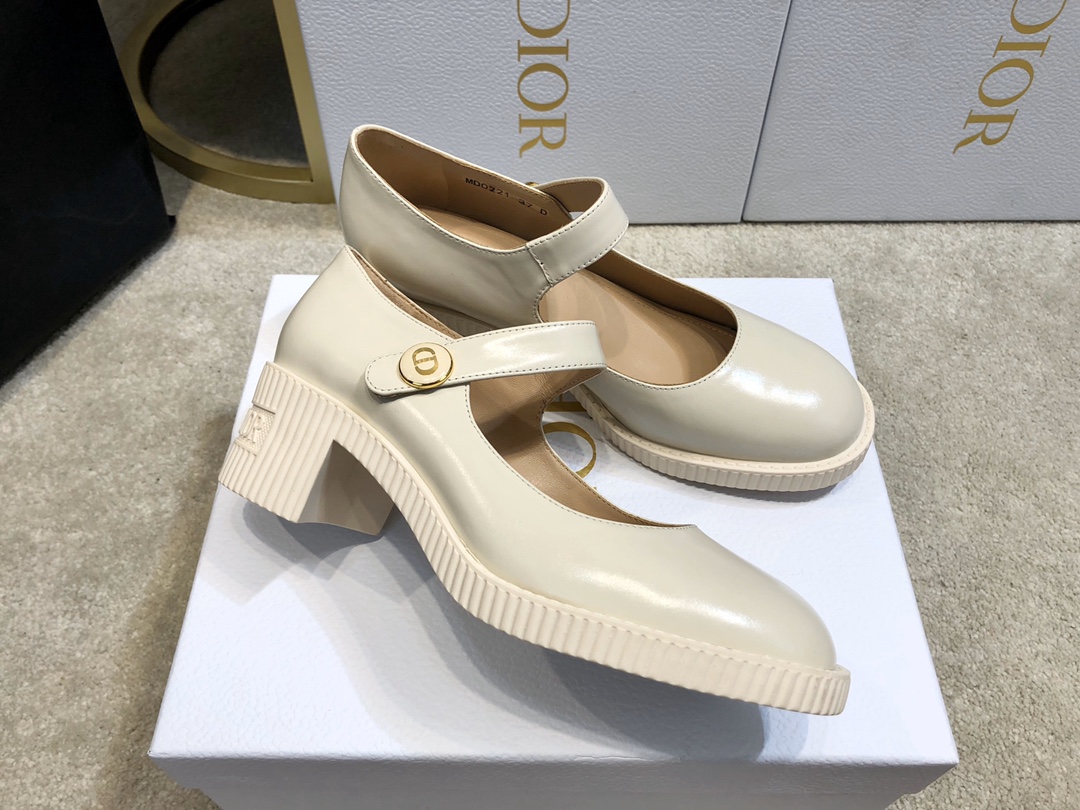 รองเท้า Dio d doll 35-40 สีดำ ครีม