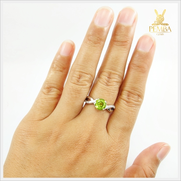 แหวนเพริดอตแท้ ทรงกลม เงินแท้925 ชุบทองคำขาว แหวนพลอยแท้