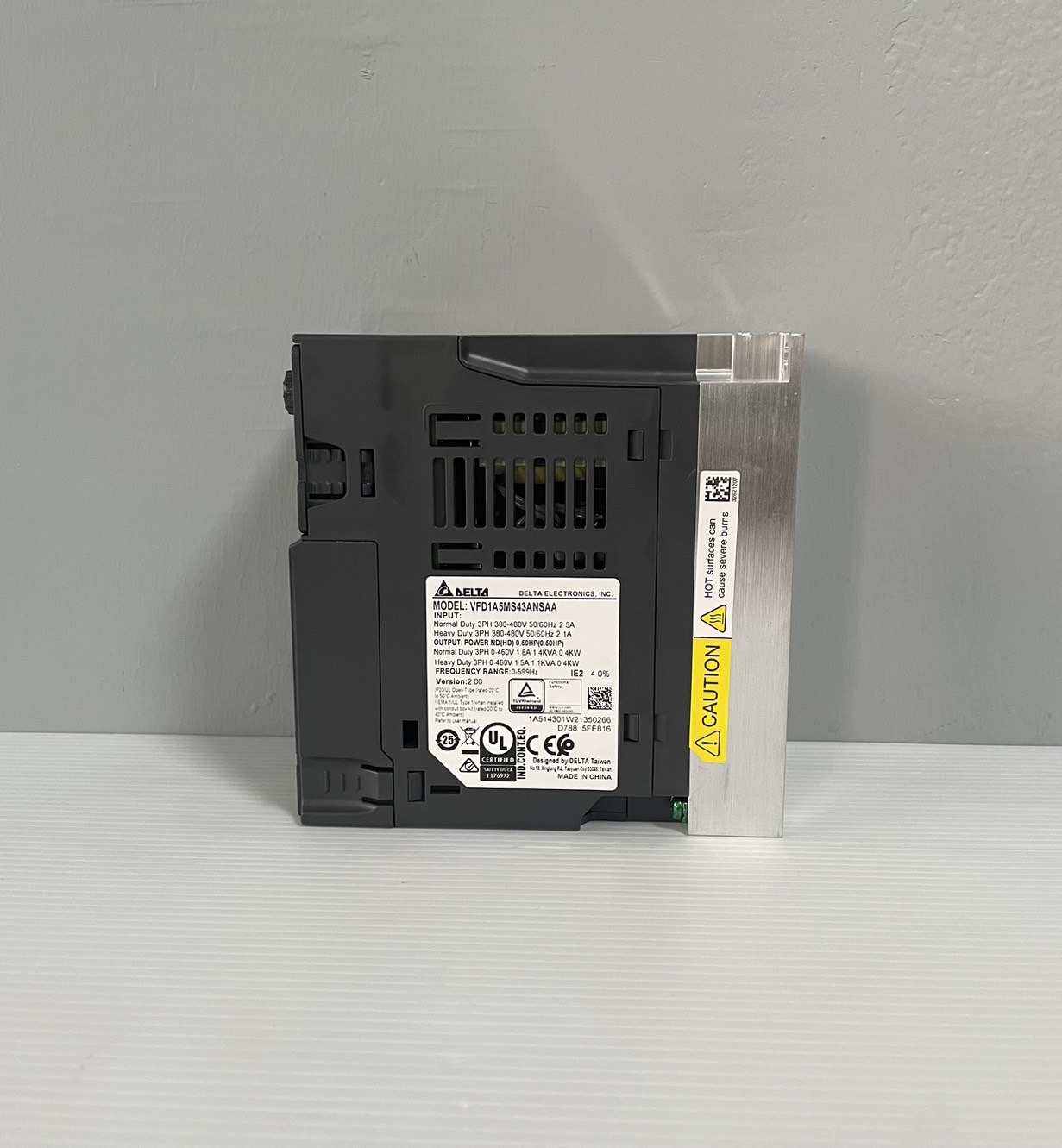 Delta MS300 VFD1A5MS43ANSAA 0.5HP 0.4kW Input 3-Phase 380V Output 3-Phase 380V