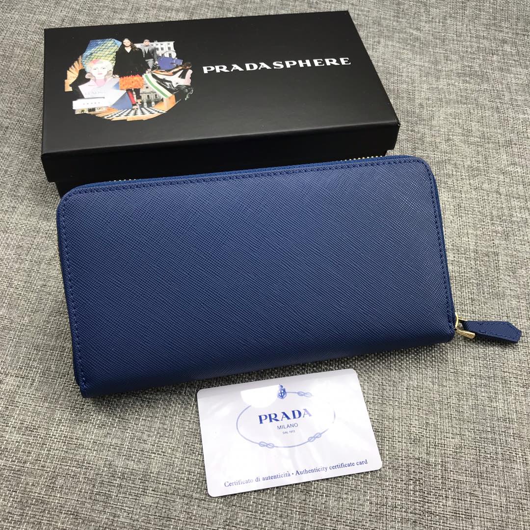 กระเป๋าสตางค์ pd saffiano wallet zip around ซิปรอบ โลโก้สี