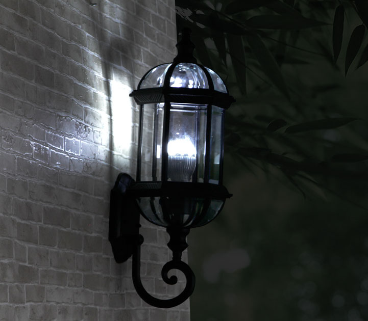 โคมไฟติดผนัง โคมไฟติดระเบียงภายนอก European modern สีดำ [W-86233]