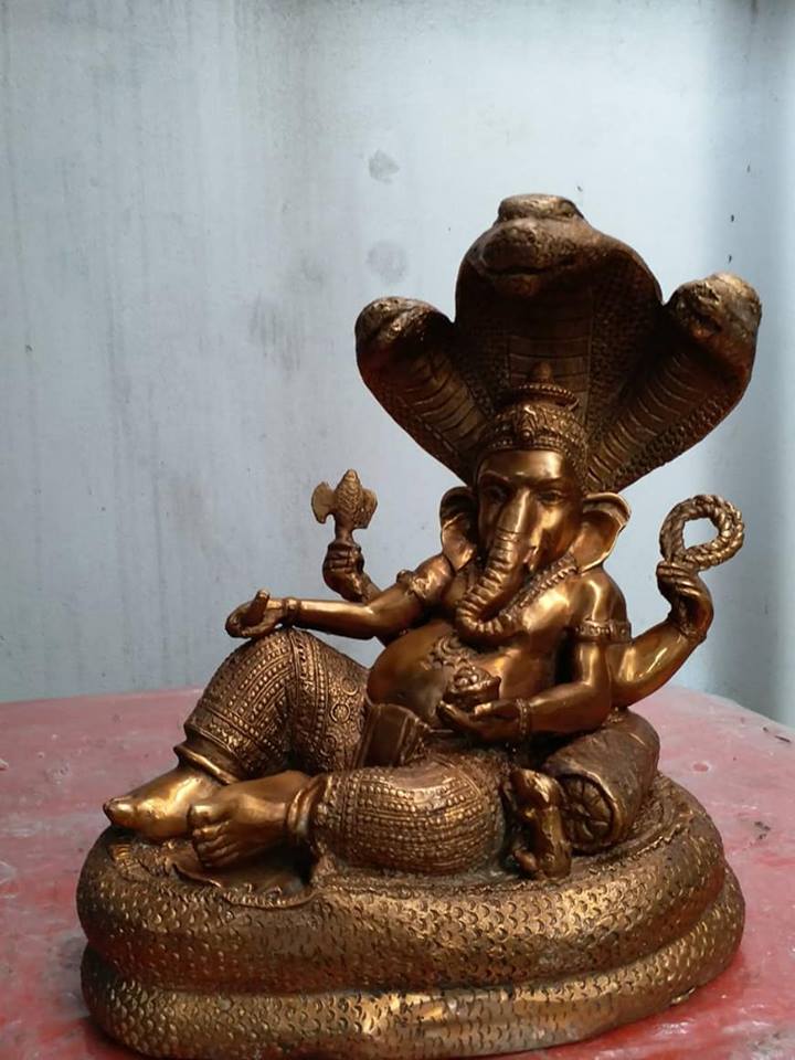 รูปหล่อ พระพิฆเนศ ปางบรรทม เนื้อโลหะทองเหลือง