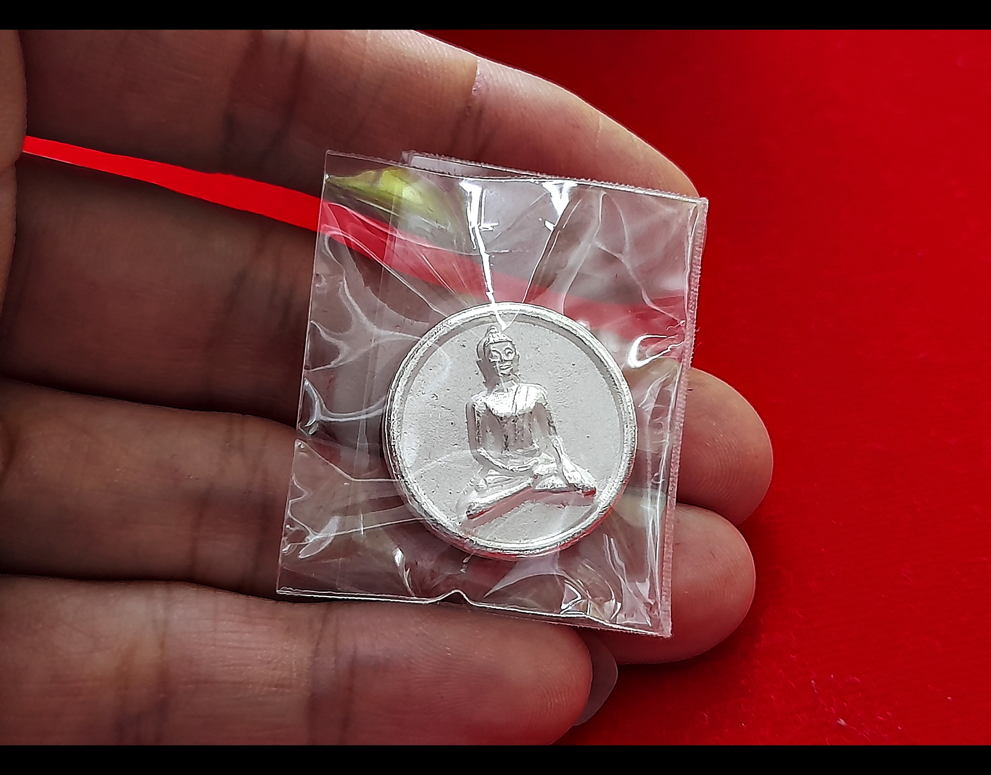 เหรียญพระพุทธสะดุ้งกลับ (#กลับร้ายกลายเป็นดี #พลิกฟื้นดวงชะตา ) เนื้อเงินแท้(น้ำหนัก1บาทเศษ) ปี2564 - หลวงพ่อบ๊ะ วัดโพธิ์ลังกา