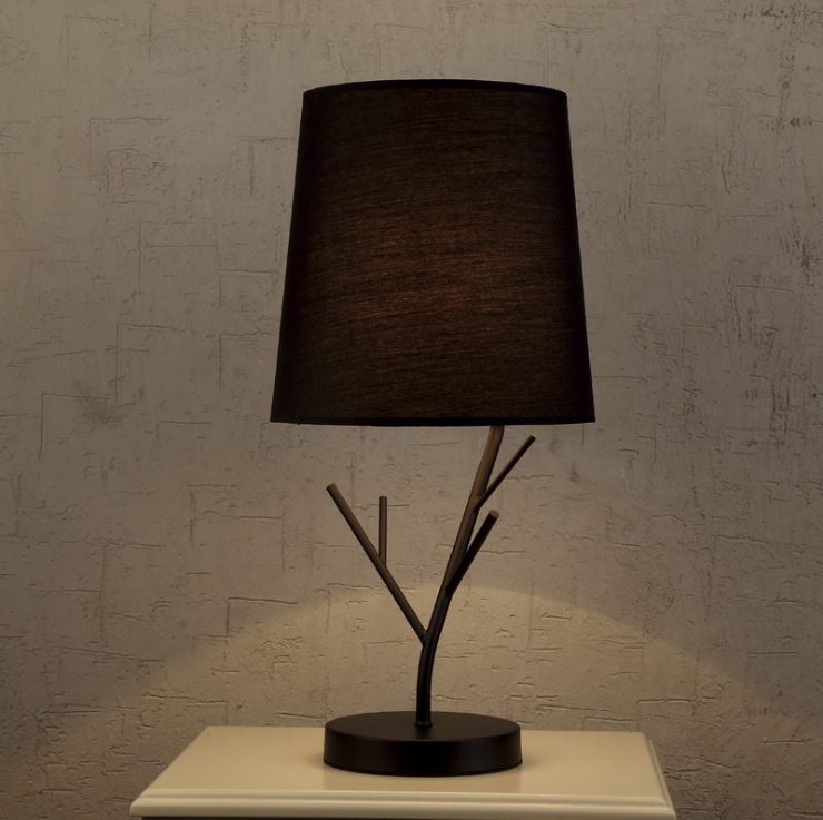 โคมไฟตั้งโต๊ะโมเดิร์นลายกิ่งไม้ สีดำ,สีขาว [T002]