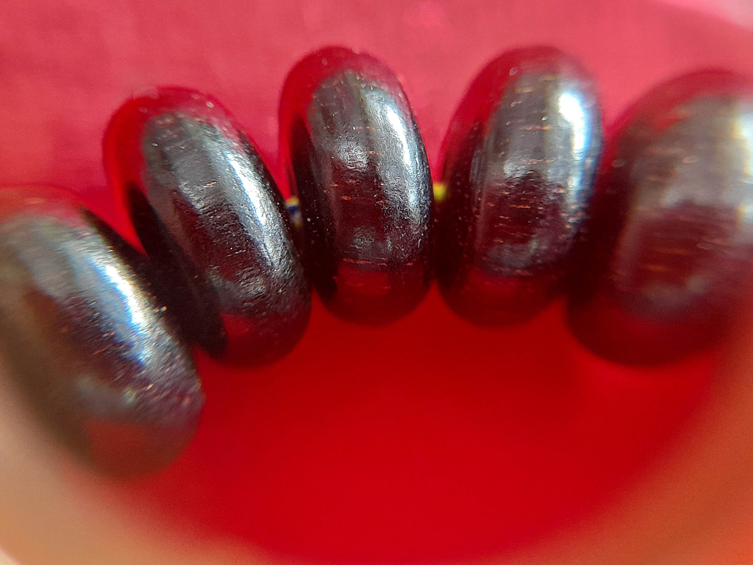 ประคำ 108 เม็ด (เม็ดวงรี) เนื้อแก่นไม้มะขามโปร่งฟ้า ยืนต้นตายพราย (ตายเองโดยแบบธรรมชาติ อายุ ไม่ต่ำกว่า300ปี) #รับประกันแท้ #รับประกันแท้