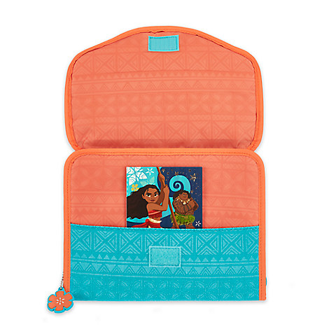 ชุดเครื่องเขียน Disney Moana Zip-Up Stationery Kit จาก Disneystore อเมริกา