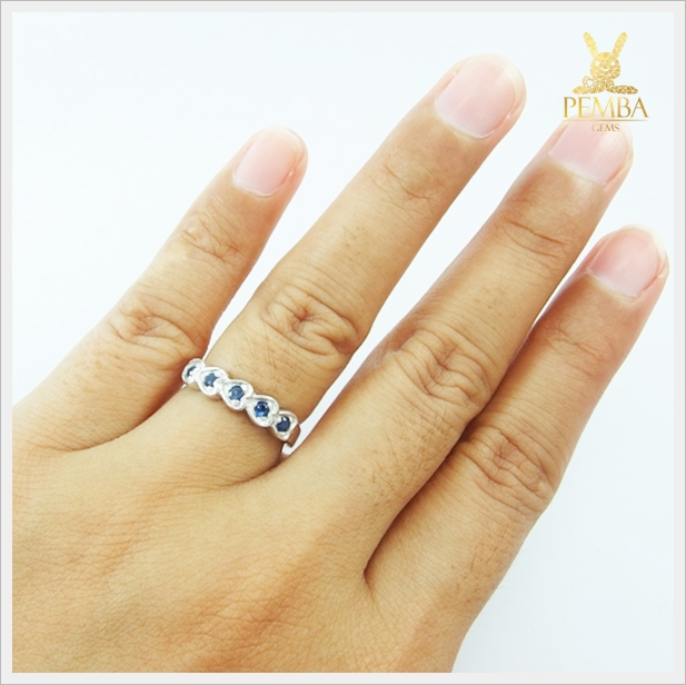 แหวนไพลินเมืองกาญแท้ ตัวเรือนหัวใจเก๋ๆ เงินแท้ ชุบทองคำขาว แหวนพลอยแท้