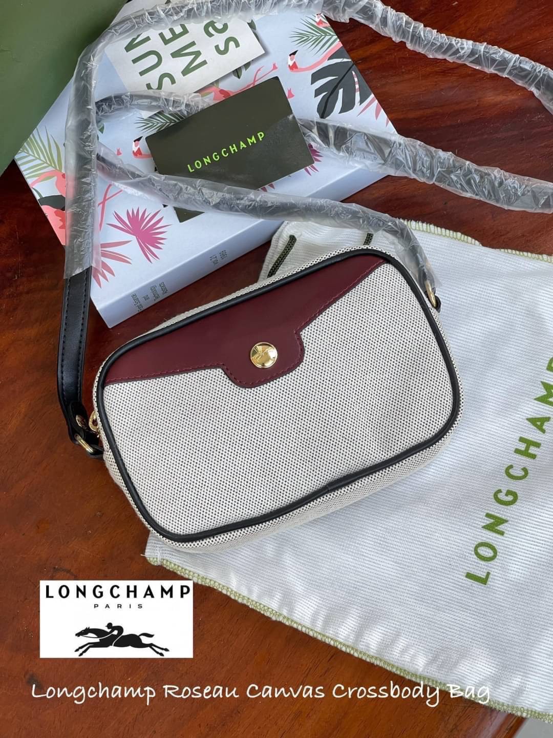 Longchamp Roseau Canvas Crossbody Bag (แอดไลน์ก่อนสั่งซื้อ)