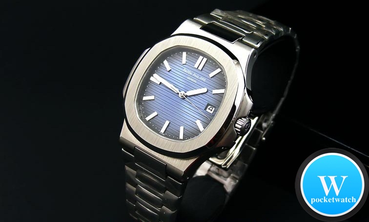 นาฬิกา Patek Philippe Men's Nautilus 5711/1A Stainless Steel Blue