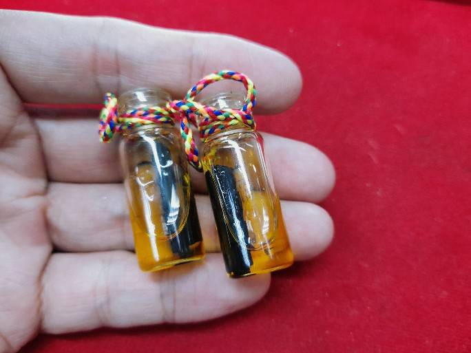 รักยม - หลวงปู่ม่วง วัดยาง - หลวงปู่คลี่ วัดประชาโฆิตาราม