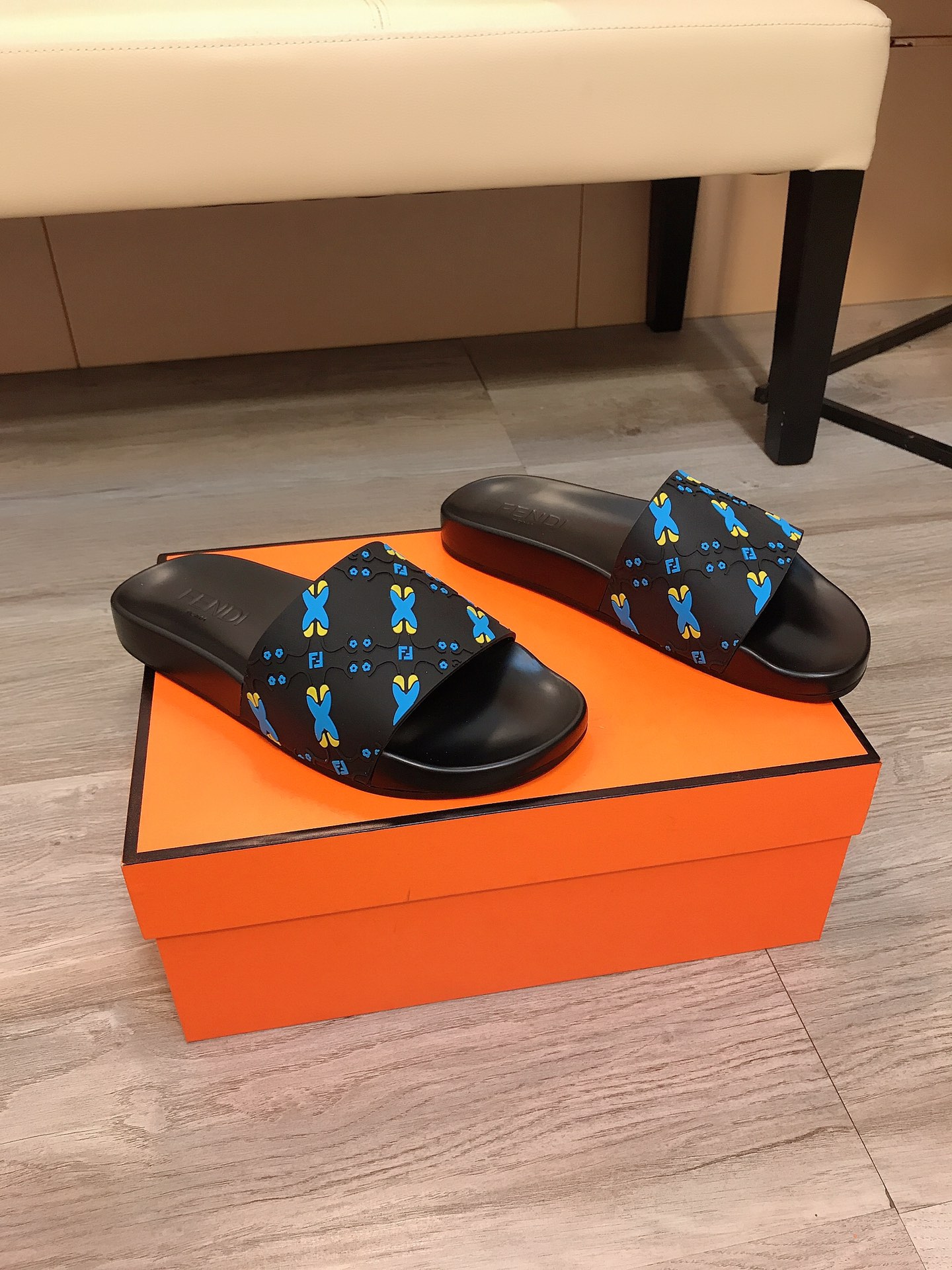 รองเท้าแตะ fd sandal ชาย มีหลายแบบกดดูเพิ่มด้านใน