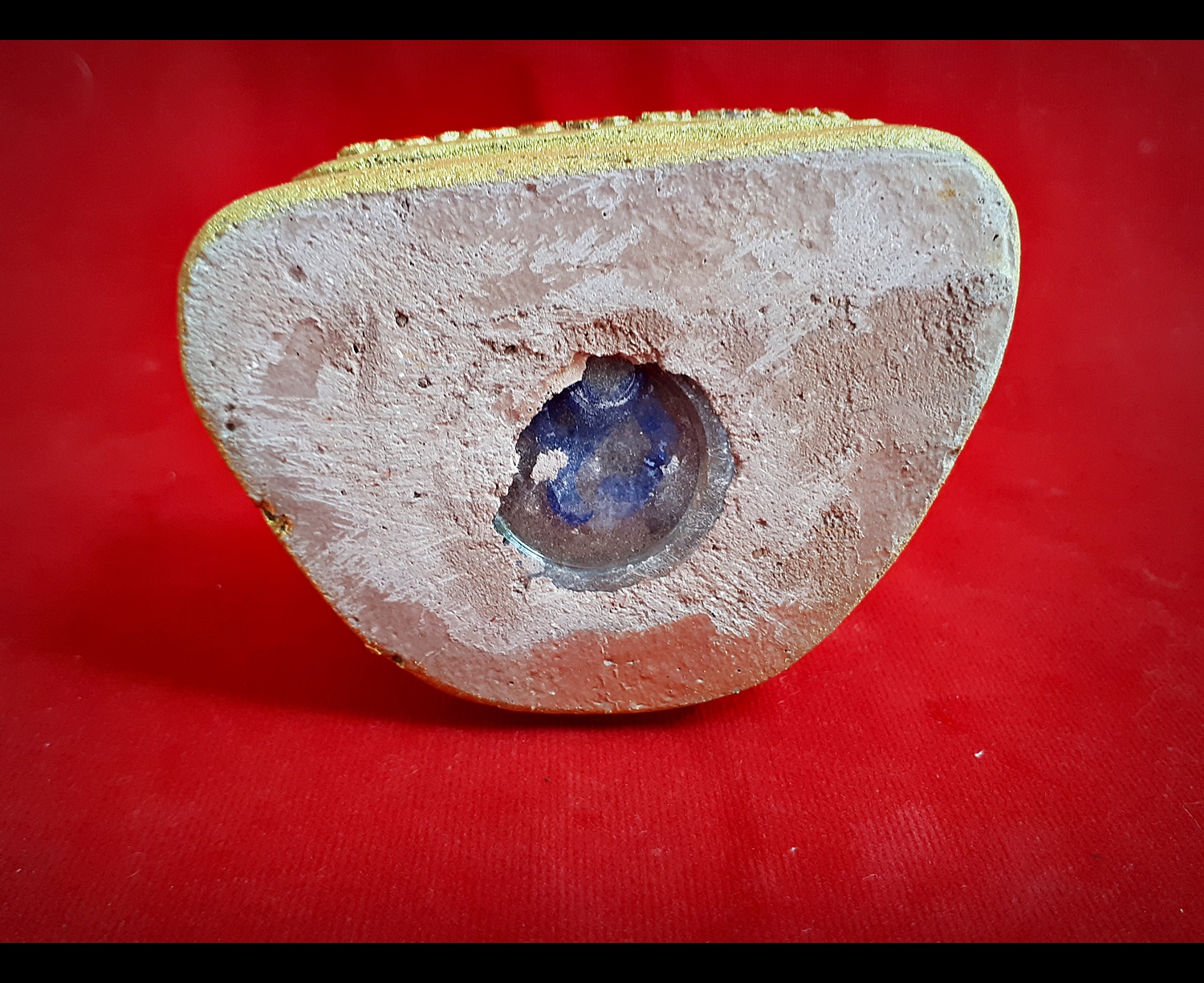 รูปหล่อ พระปิดตา (ขนาดตั้งบูชา) (มวลสารผง หลวงพ่อแก้ว วัดเครื่อวัลย์) - หลวงพ่อเณร วัดทุ่งเศรษฐี