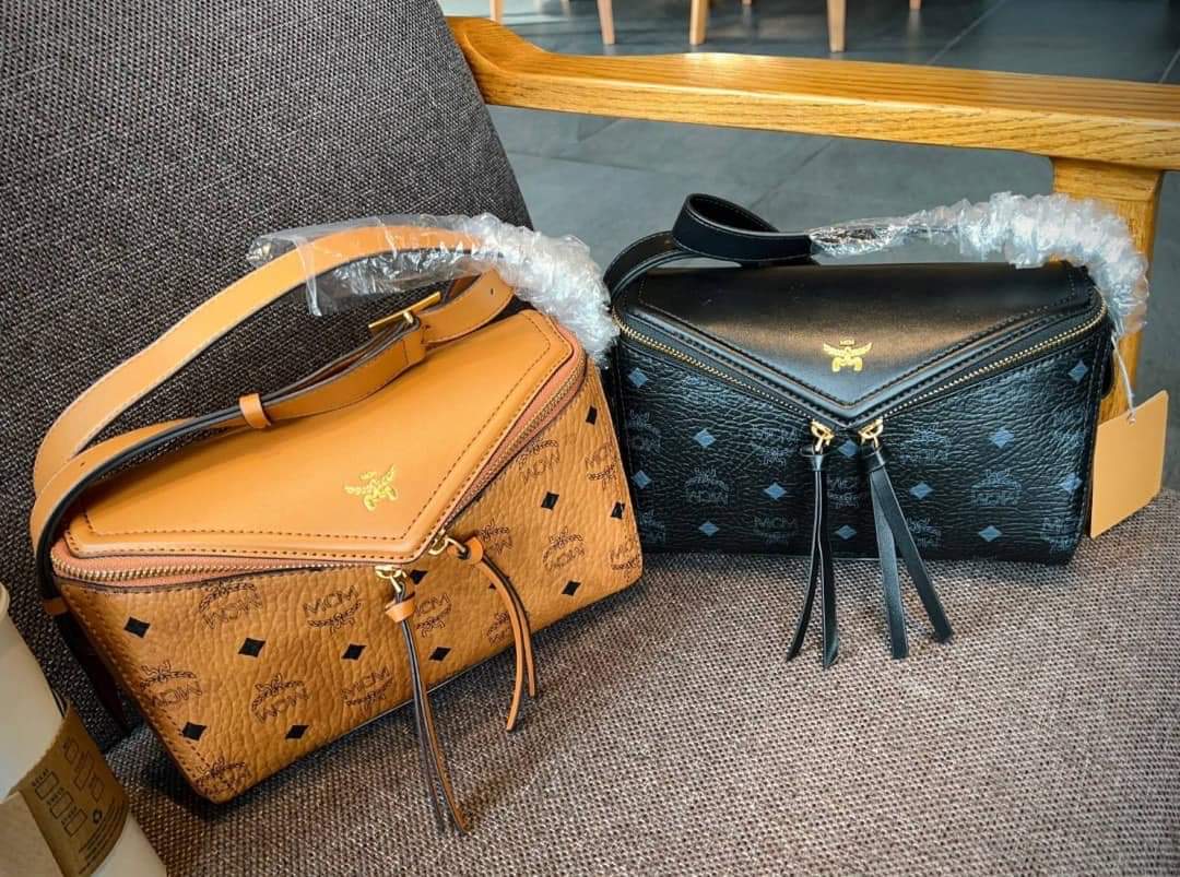 MCM DIAMANT 3D SHOULDER BAG IN VISETOS (แอดไลน์ก่อนสั่งซื้อ)