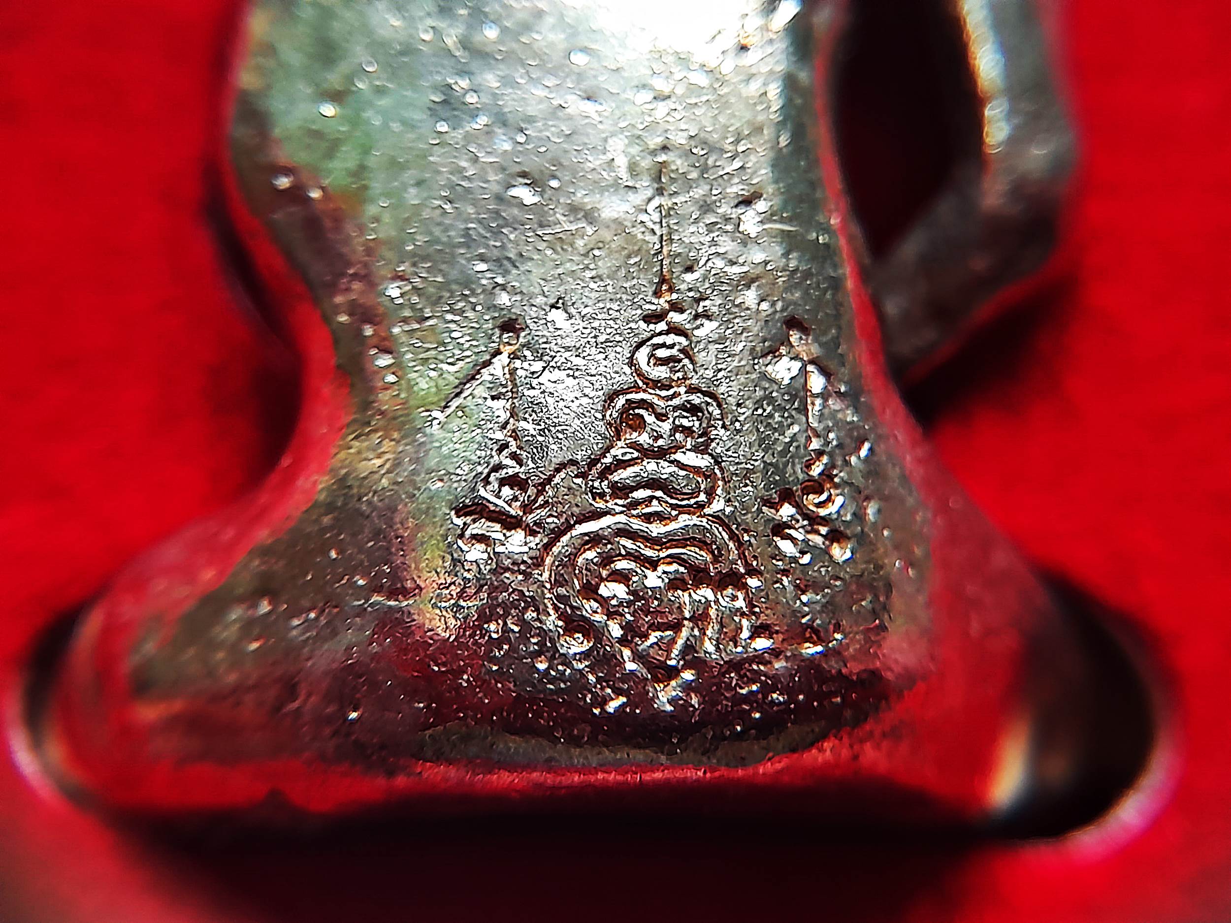 พระพุทธรัตนะไพโรจน์ ศิริทรัพย์ (ปลุกเสกพิธีสมโภชน์ ปลุกเสก พระพิชัยสงคราม) (ผสมชนวนทองคำ เงินมหาสะท้อน และ ไพลดำ) ปี2565 #รับประกันแท้