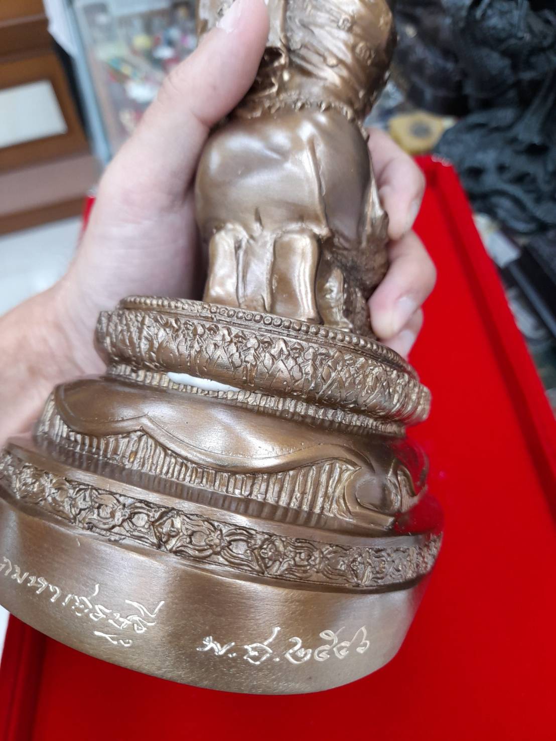 รูปหล่อ พระแม่ธรณี เนื้อทองเหลือง (เข้าพิธีปลุกเสกแล้ว)ปี2546