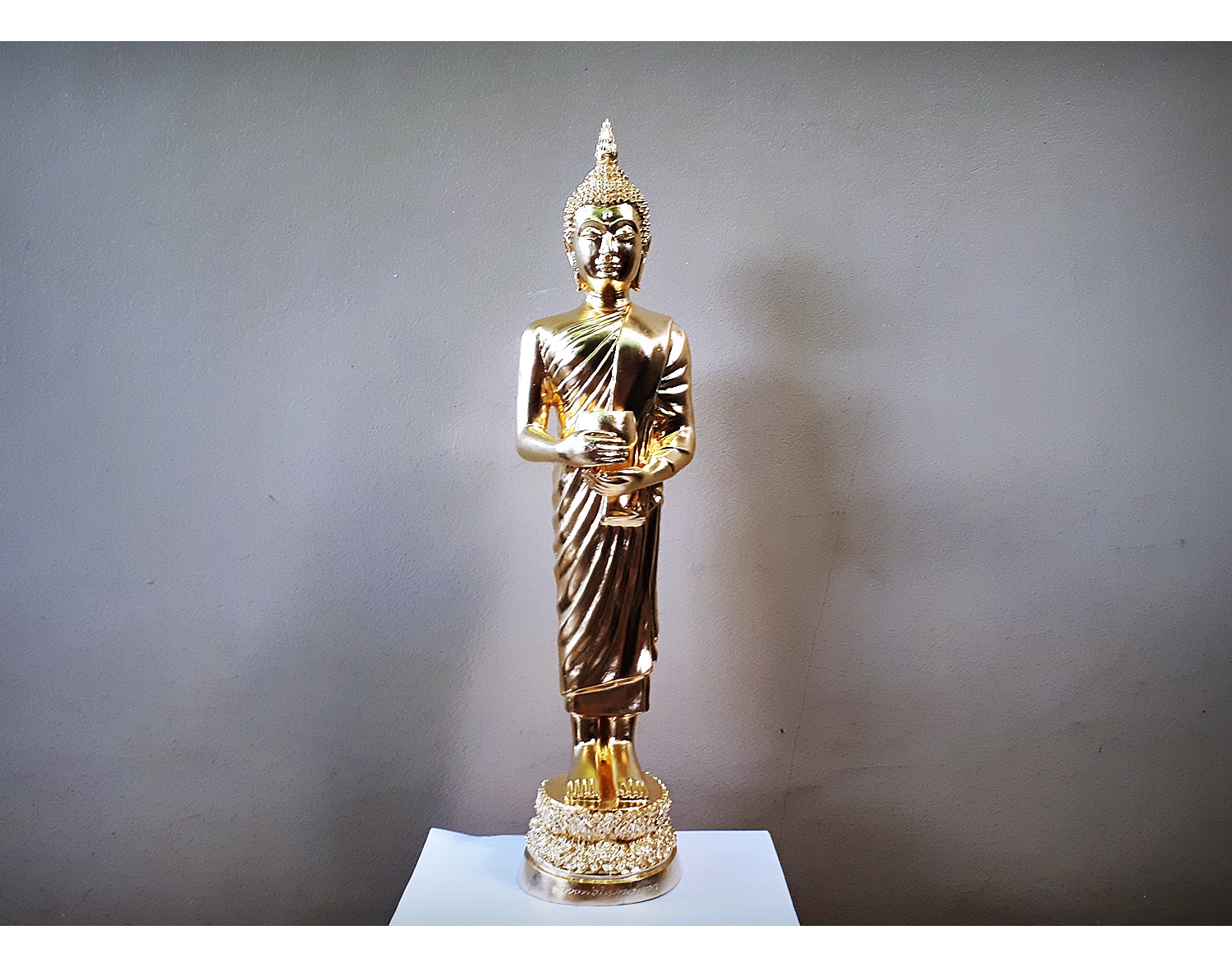 รูปหล่อ พระพุทธ หลวงพ่อไหลมาเทมา(สมเด็จองค์ปฐม ปางอุ้มบาตร อุดมสมบูรณ์มหาลาภ) - เนื้อทองเหลือง ปิดทองแท้ (องค์ใหญ่ขนาดตั้งบูชา สูง26นิ้ว) ปี2563 #รับประกันแท้ - หลวงพ่อเล็ก วัดท่าขนุน เป็นประธานปลุกเสกอฐิษฐานจิต