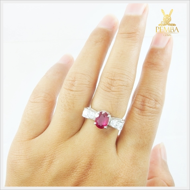 แหวนทับทิม เงินแท้ ชุบทองคำขาว ดีไซน์รูปโบว์สุดเก๋ มีสไตล์ แหวนพลอยแท้