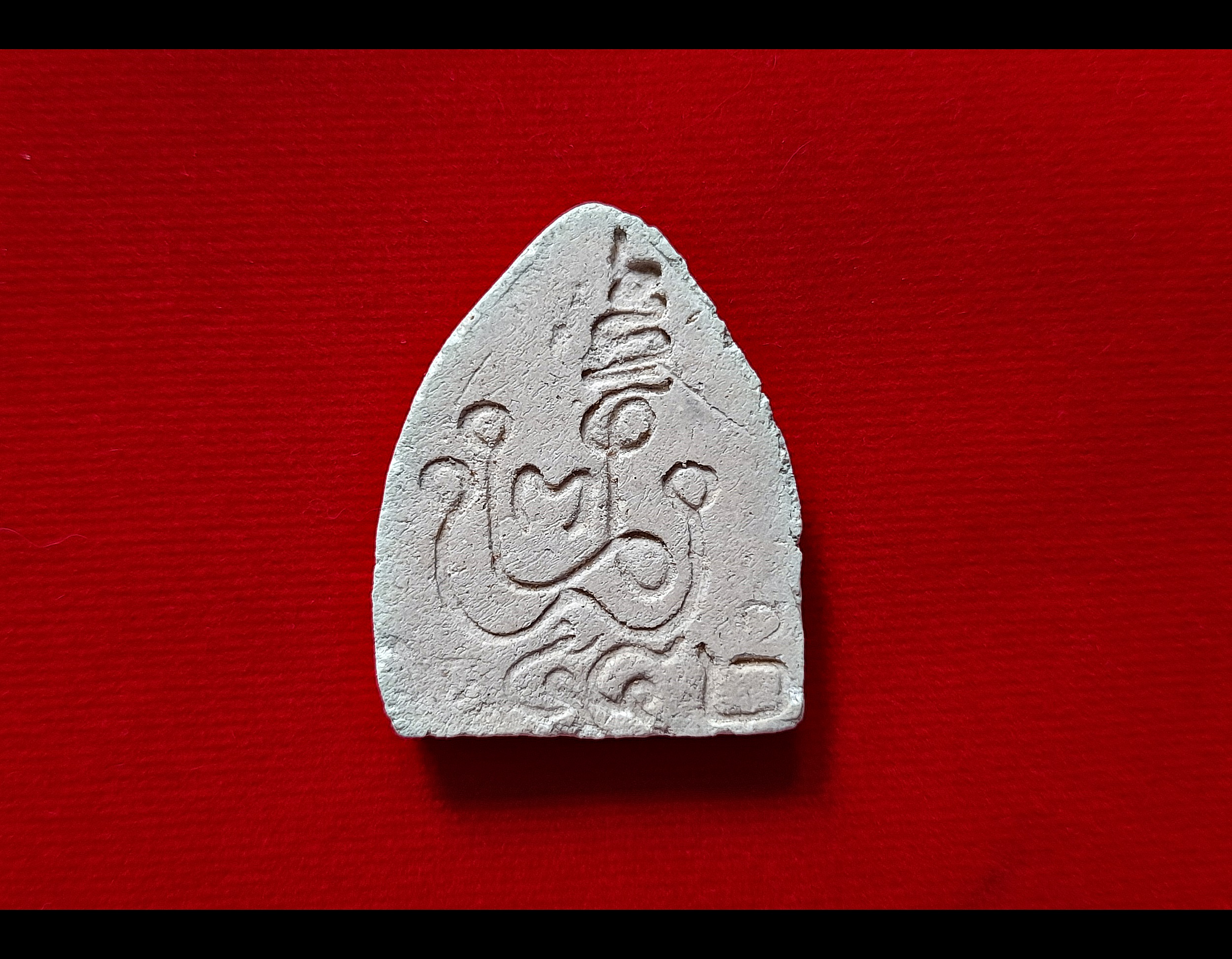 ขุนแผน สะกดทัพ(พุทธคุณ สะกดอาถรรพ์ สะกดสิ่งไม่ดี+เมตตา เจรจา ค้าขาย แคล้วคลาด) หลังยันต์นะพรชัย #พิมพ์ใหญ่ เนื้อผง สีขาว ปี2542 (ทิ้งทวน รุ่นสุดท้าย รวมมวลสาร ตลอดยุค) #รับประกันแท้และทันยุค - หลวงพ่อยงยุทธ วัดเขาไม้แดง จ.ชลบุรี