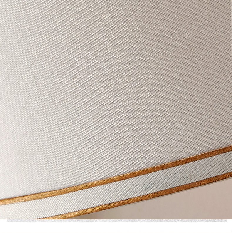 โคมไฟตั้งโต๊ะเซรามิกลายข้าวหลามตัดโป๊ะโคมผ้า สไตล์ American [RX126]