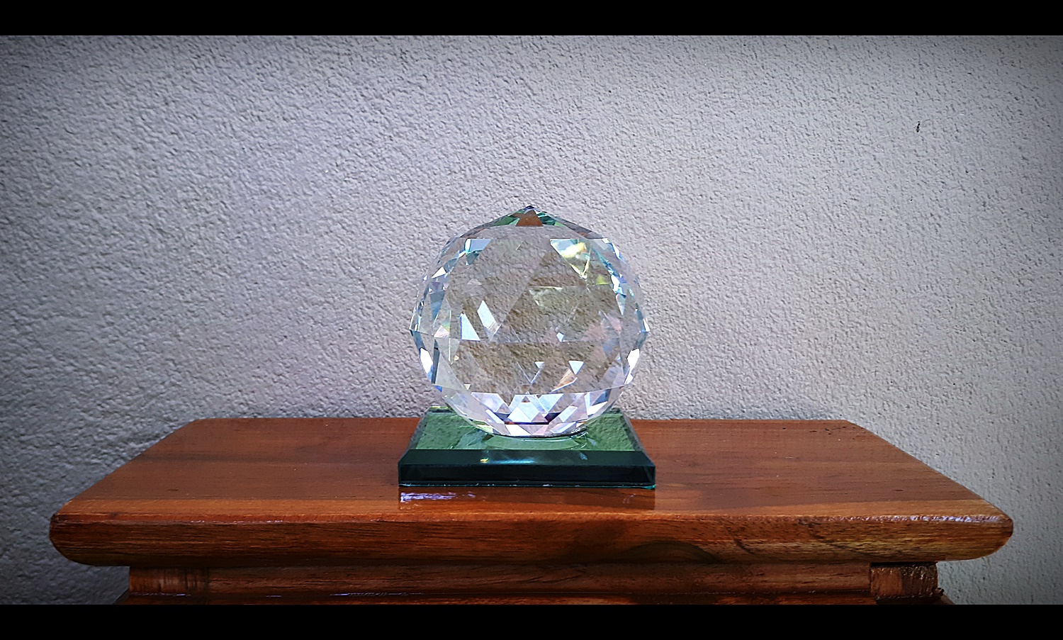 ลูกแก้ว คริสตรัล เหลี่ยม ปรับฮวงจุ้ย สะท้อนแสง (ขนาด 20/15/13/8/6/5/4/3 ซม )